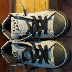 Converse size 2 youth